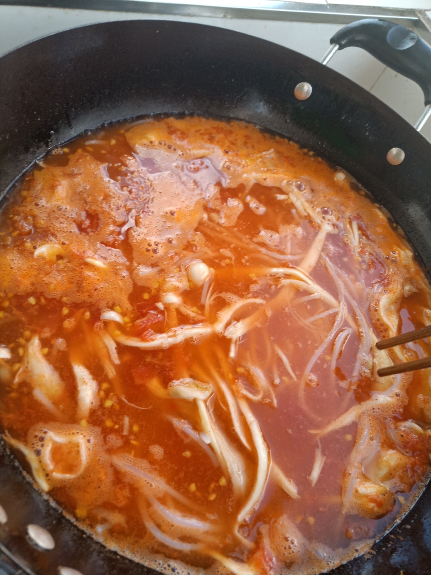 从番茄汤开始自制的番茄米线