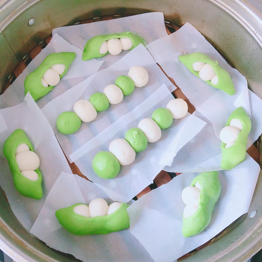 卡通造型可爱豌豆荚馒头