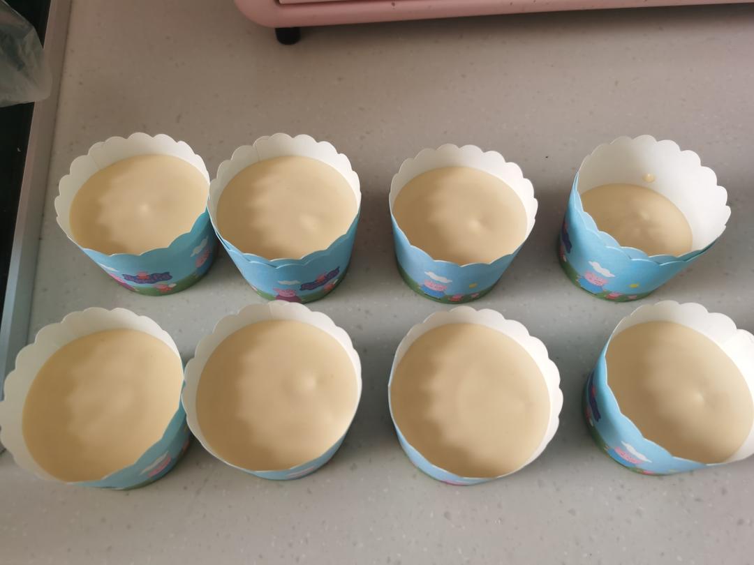 超级松软的香葱肉松火腿杯子蛋糕，不塌陷不回缩，料足巨好吃