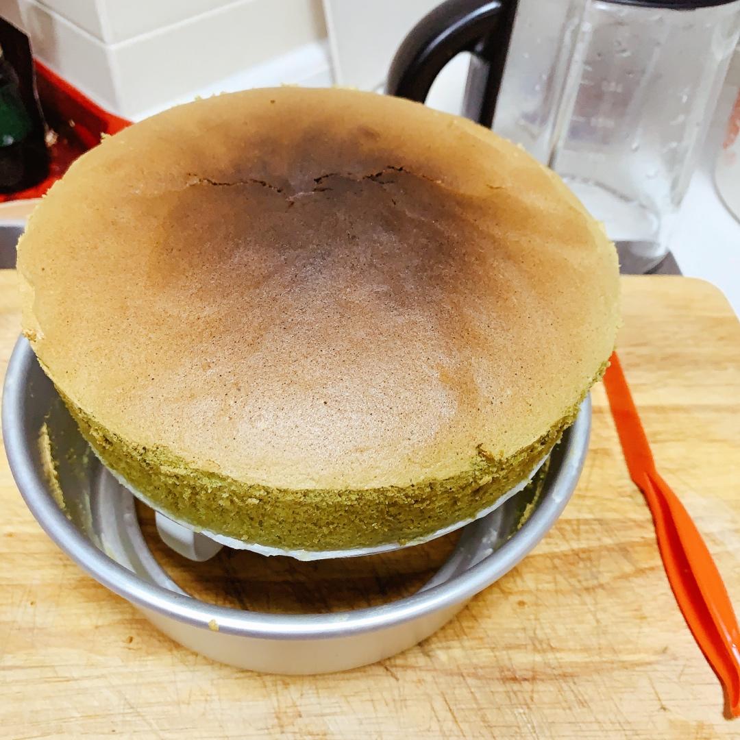 抹茶戚风蛋糕