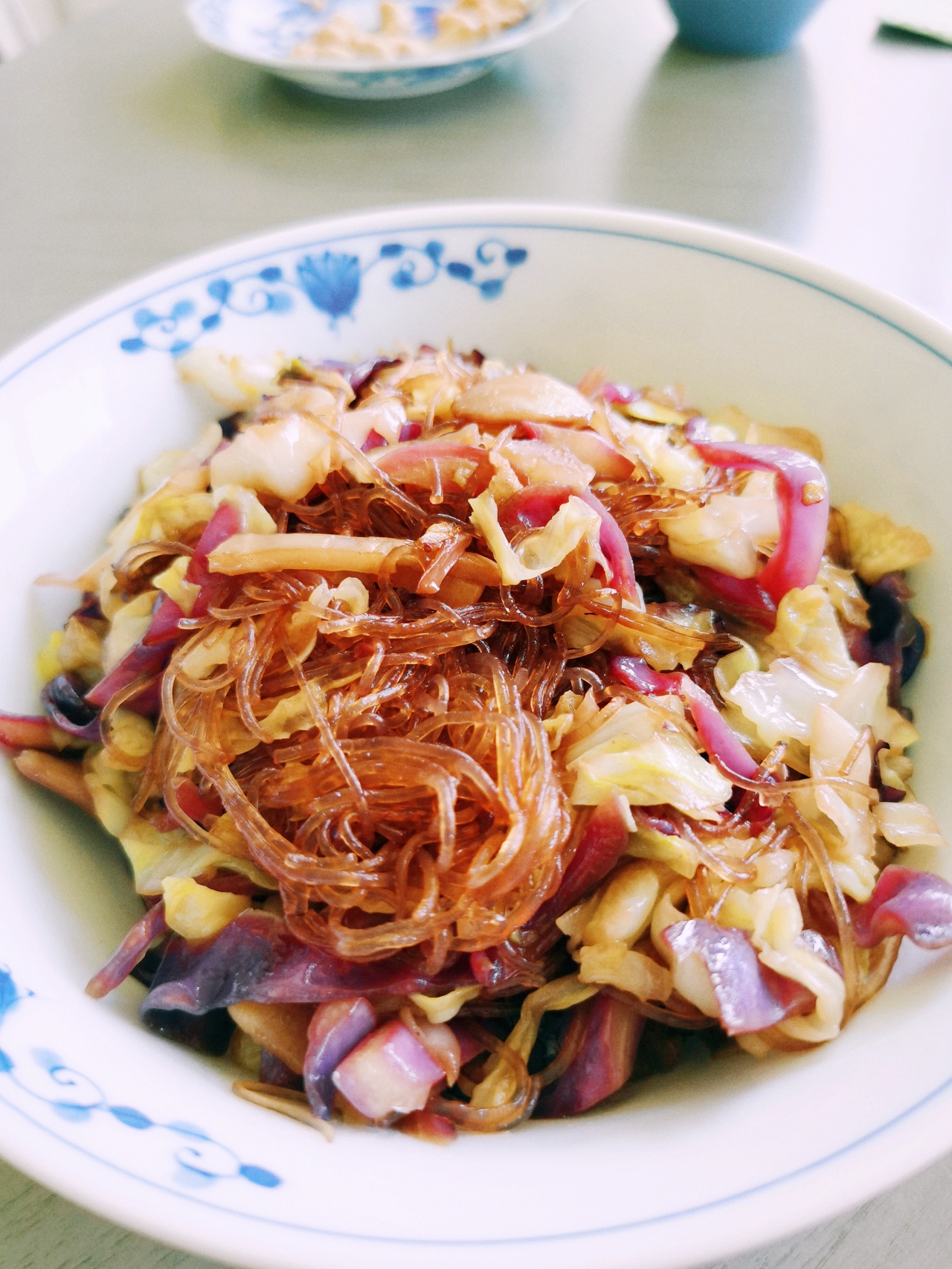 卷心菜炒粉丝 Glass noodles with Cabbage