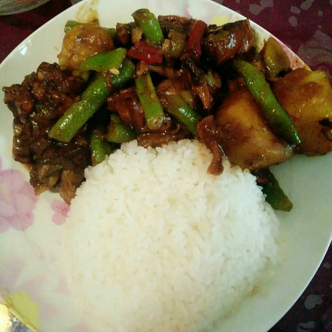秒杀饭馆味道的【黄焖鸡米饭】