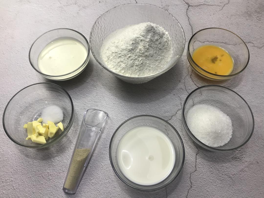 纯奶手撕吐司的做法 步骤1