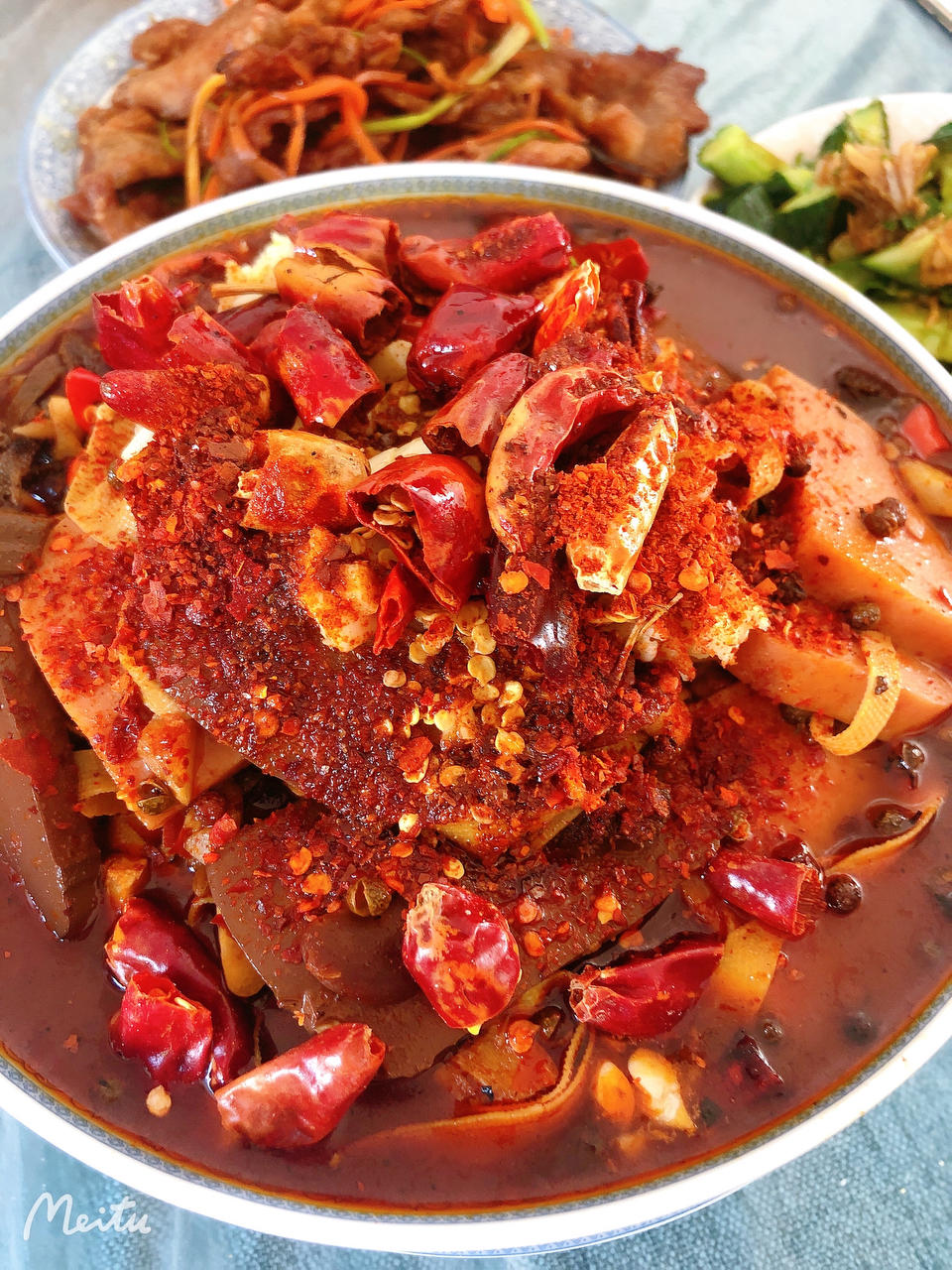 厨师长教你：“毛血旺”的家常做法，味道很棒先收藏起来