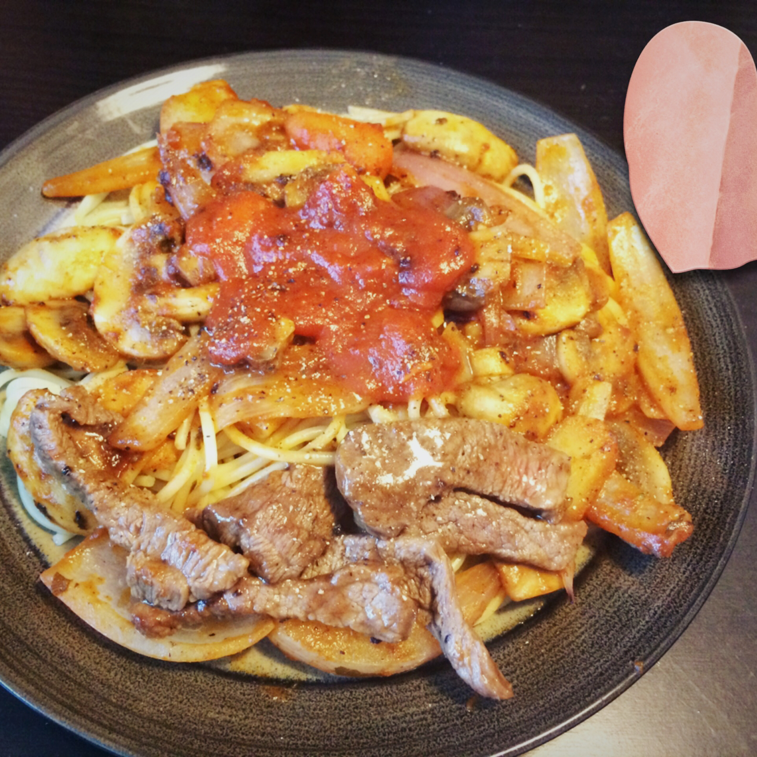 番茄肉酱意大利面