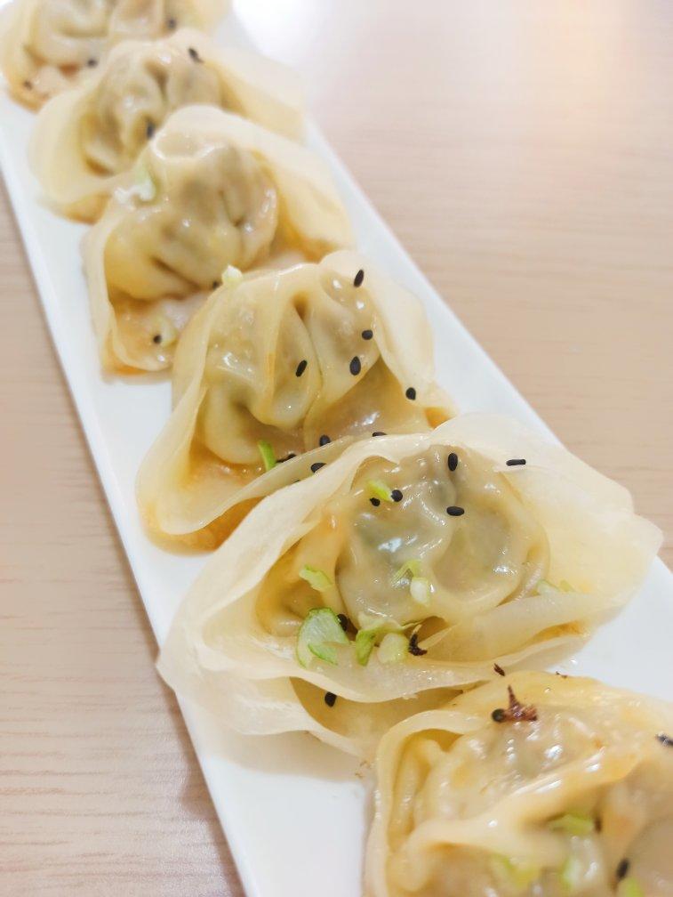 香煎槐花牛肉馄饨