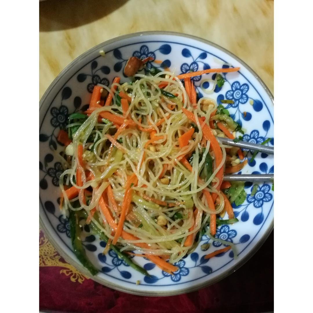 不一样的凉拌三丝