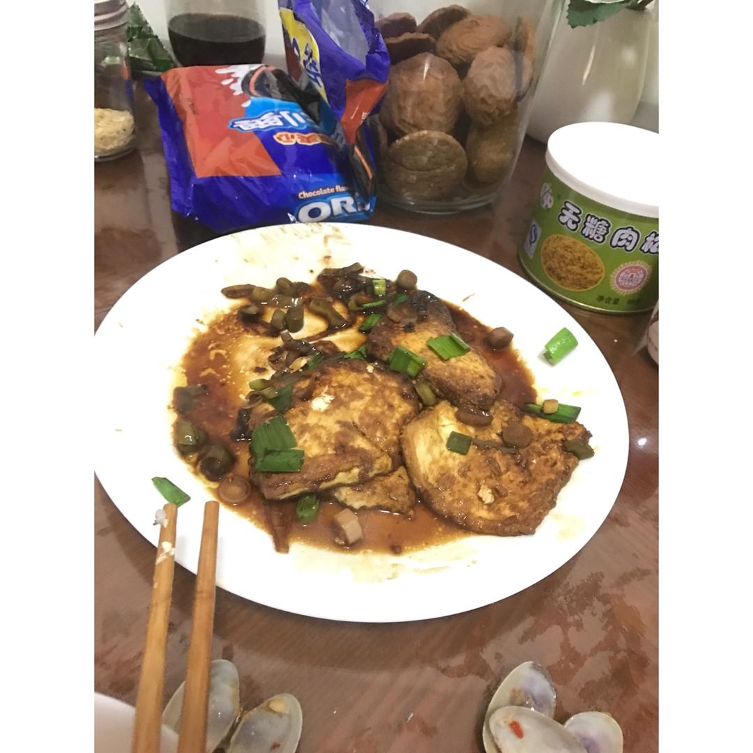 蚝油嫩豆腐
