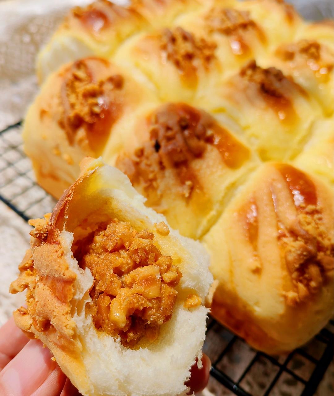 麻辣花生墨西哥餐包