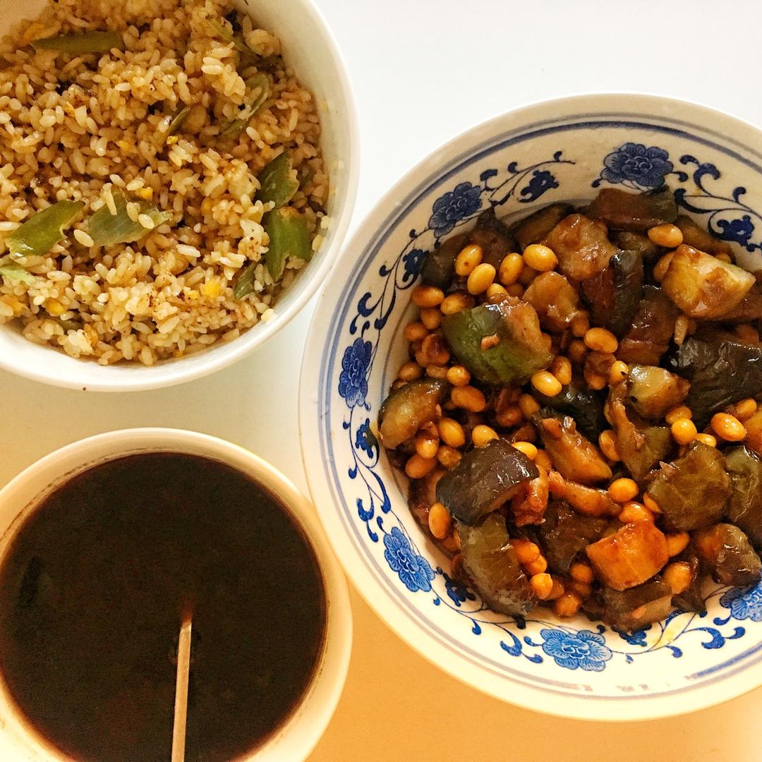 黄豆烧茄子