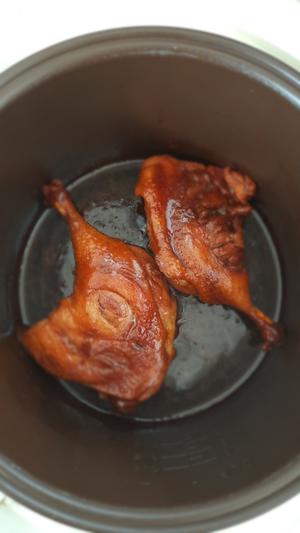 懒人版电饭煲焗叉烧红烧鸭腿🍗🦆😍的做法 步骤4