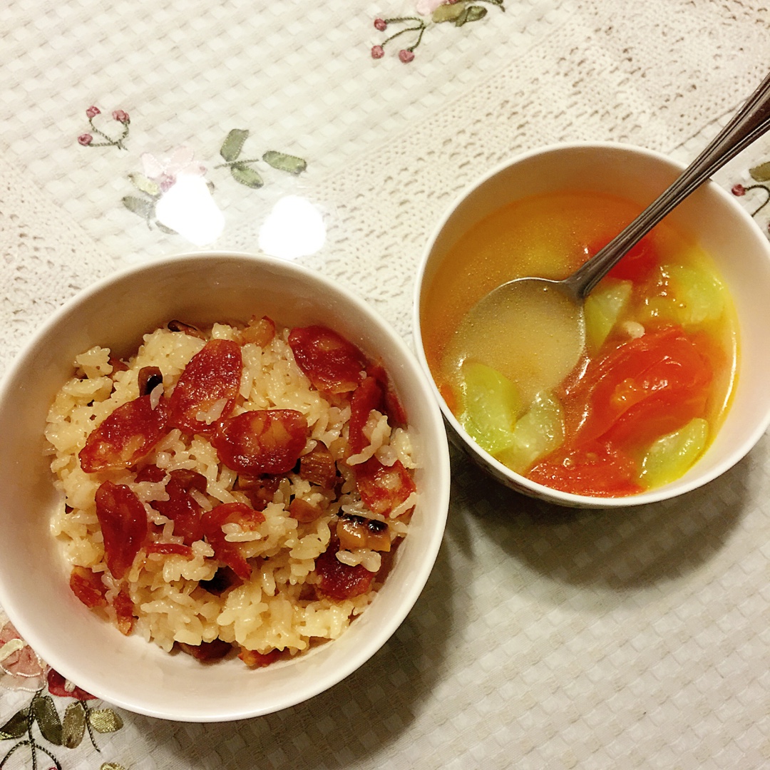 电饭锅版香菇腊肠饭