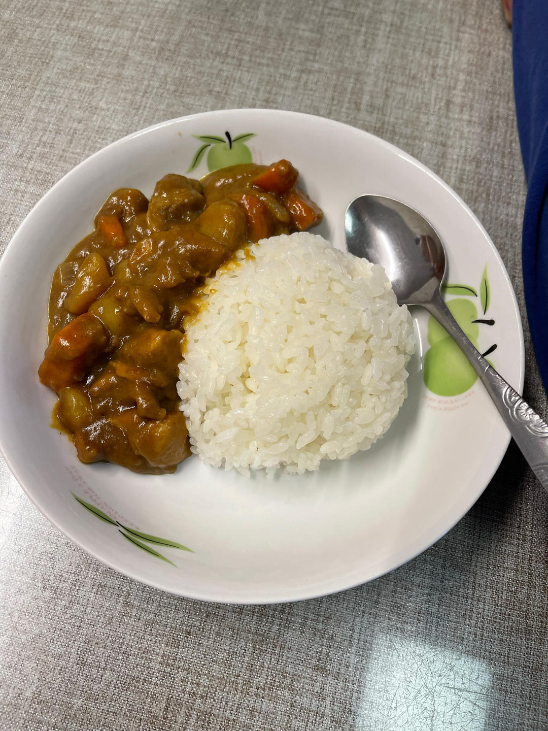 零失败日式咖喱鸡肉饭！！最正宗日本家庭做法！简单又好吃！