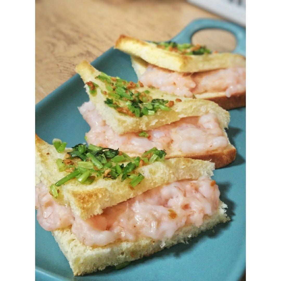 蒜香虾滑吐司