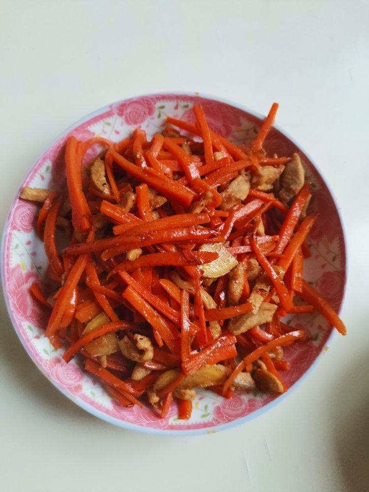 胡萝卜丝炒肉