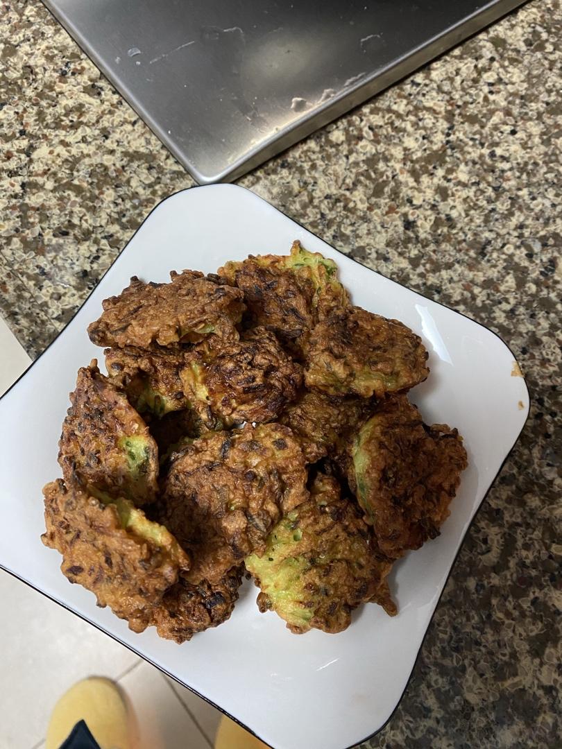 一起用餐吧—油炸青萝卜素丸子