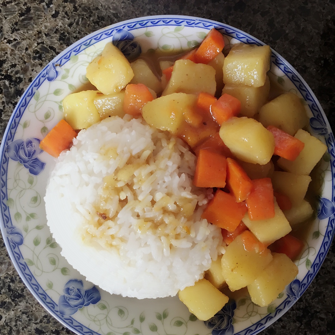 咖喱土豆饭