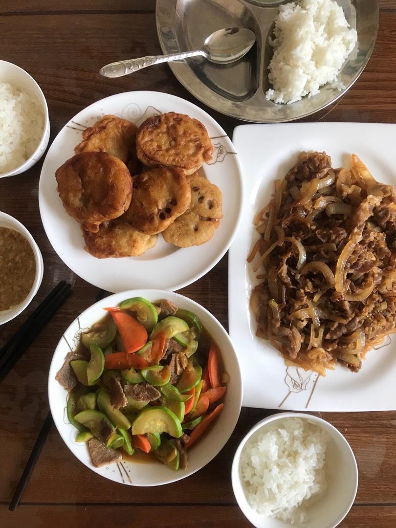 下饭神器🙋大葱羊肉卷