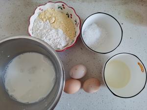 红枣玉米面蒸蛋糕的做法 步骤1