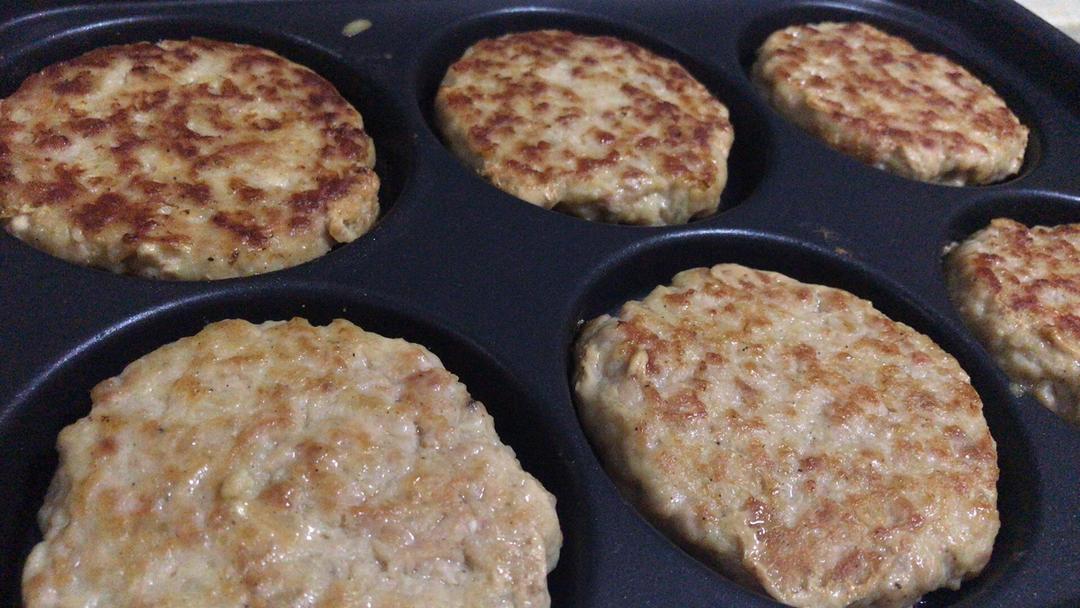 小美版自制汉堡（附牛肉饼制作）