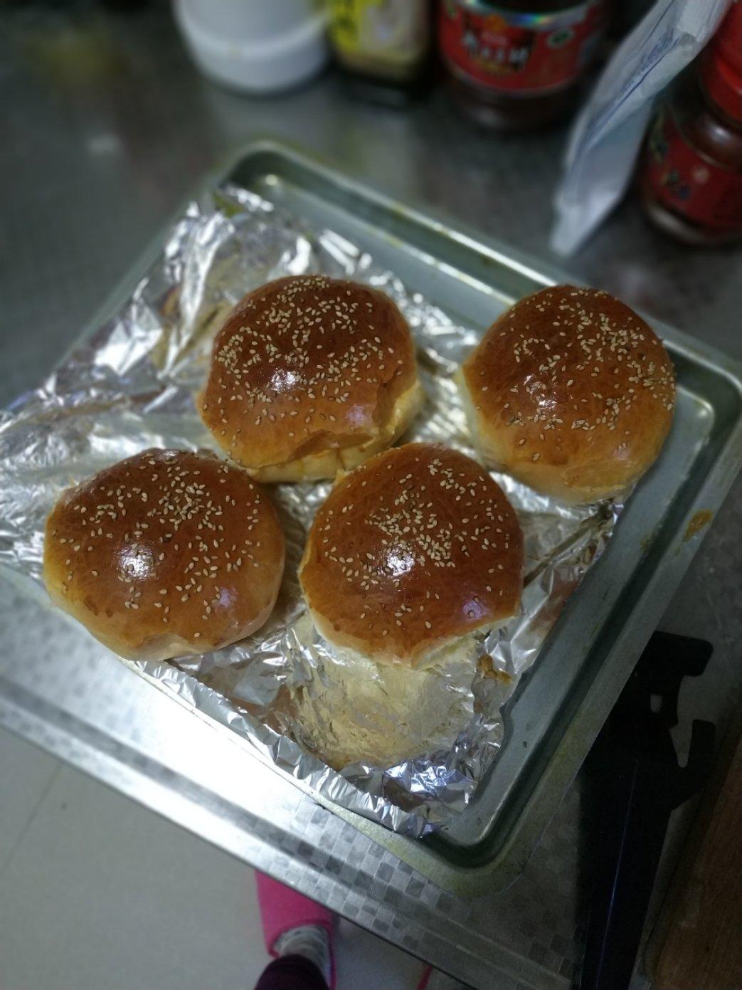 自制营养肉饼汉堡包