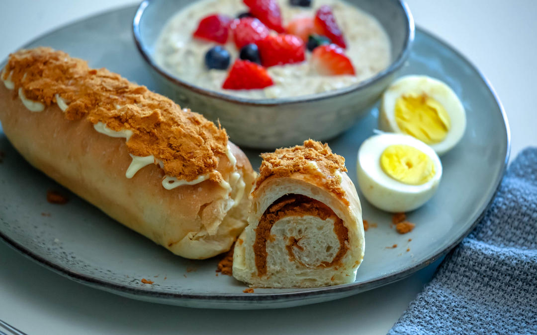 里松外松肉松面包