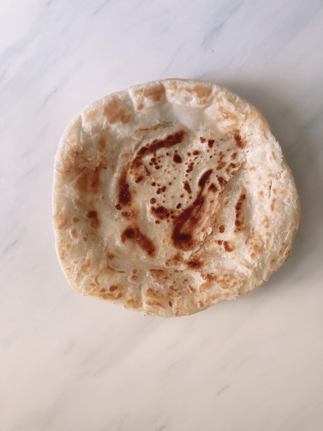 烙饼不硬的小窍门 掌握了你也能看出柔软多层凉了不硬的小油饼