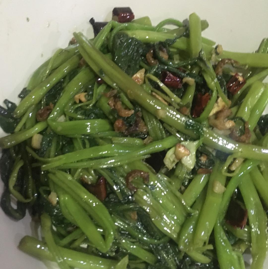炝炒空心菜（不黑的秘密）