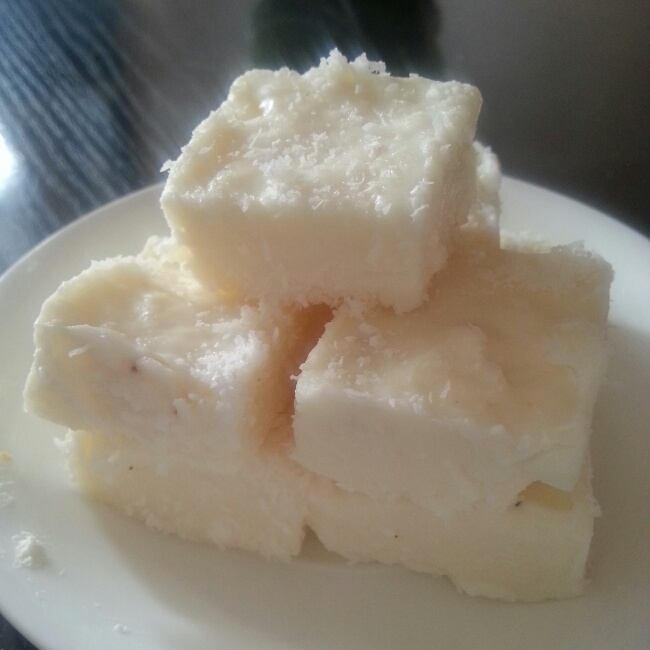 完胜85度C牛奶椰丝小方