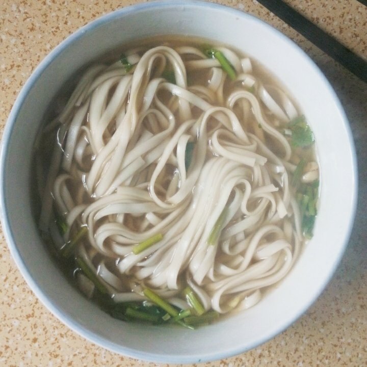 我的一人食：酸汤挂面