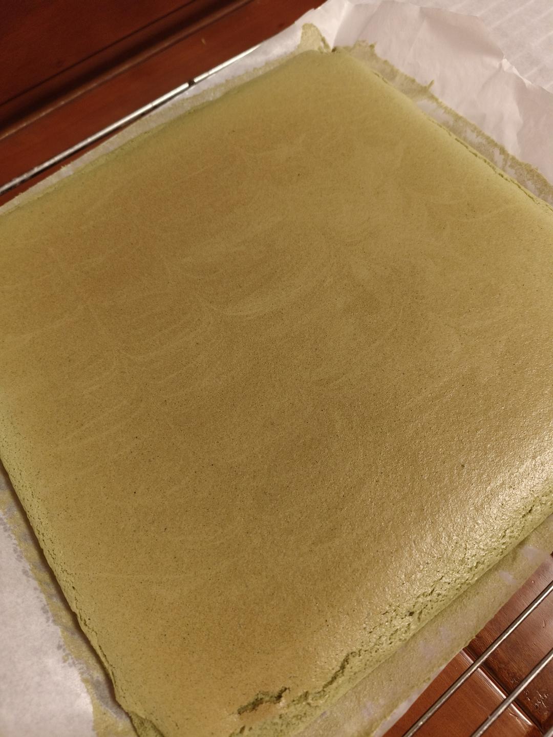 蛋糕卷这样做‼️不掉皮不开裂（小视频食谱）