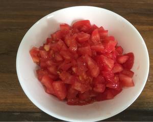 营养丰富的番茄鱼汤(只用加点盐 鲜掉眉毛)的做法 步骤4