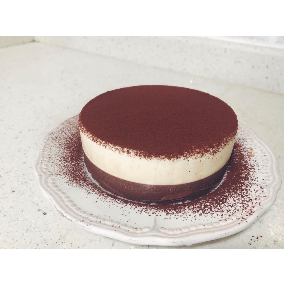 黑白巧克力慕斯（类似生巧底）