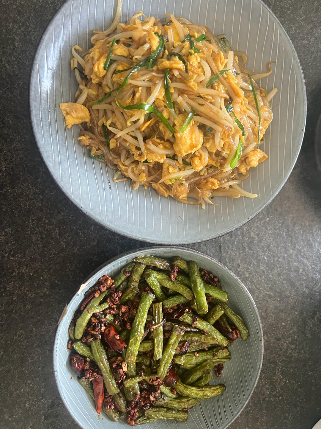 豆芽粉丝炒鸡蛋