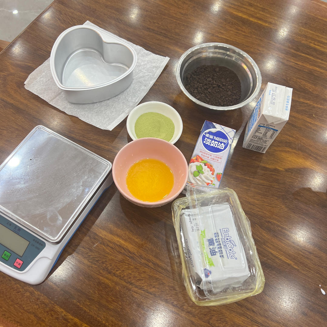 抹茶酸奶慕斯（大理石纹）6寸
