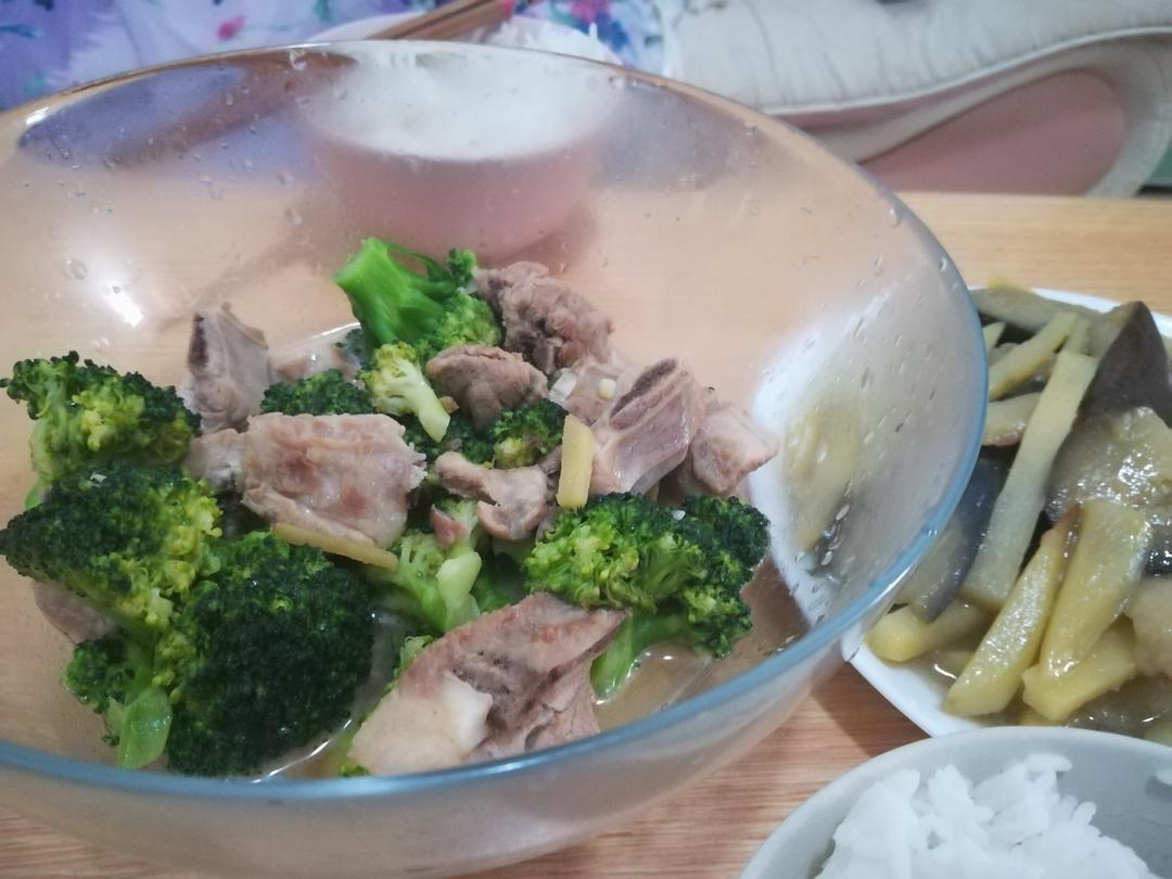 蒜蓉西兰花