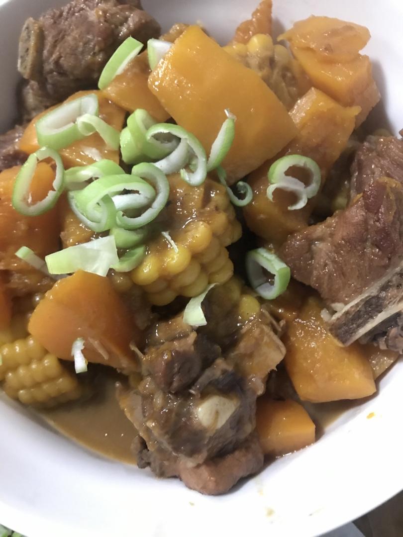 酱香土豆排骨