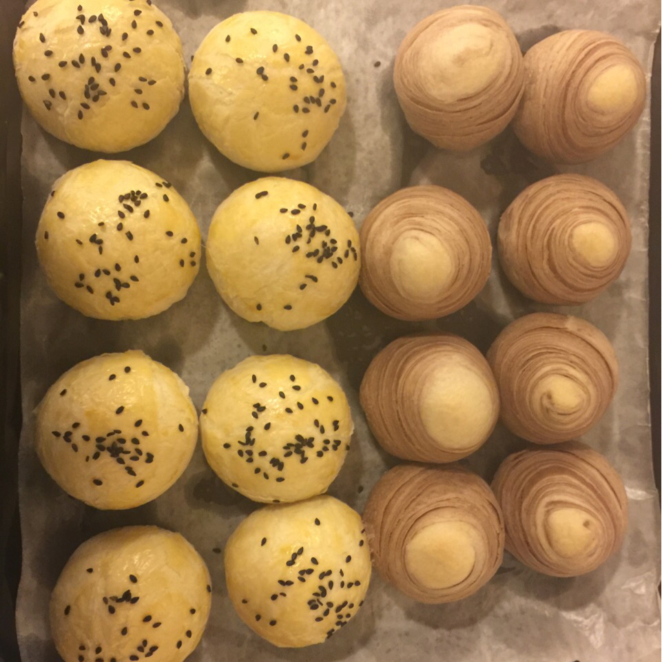 蛋黄酥~紫薯、抹茶、原味~花好月圆，中秋快乐~内附一次做六色蛋黄酥方法~