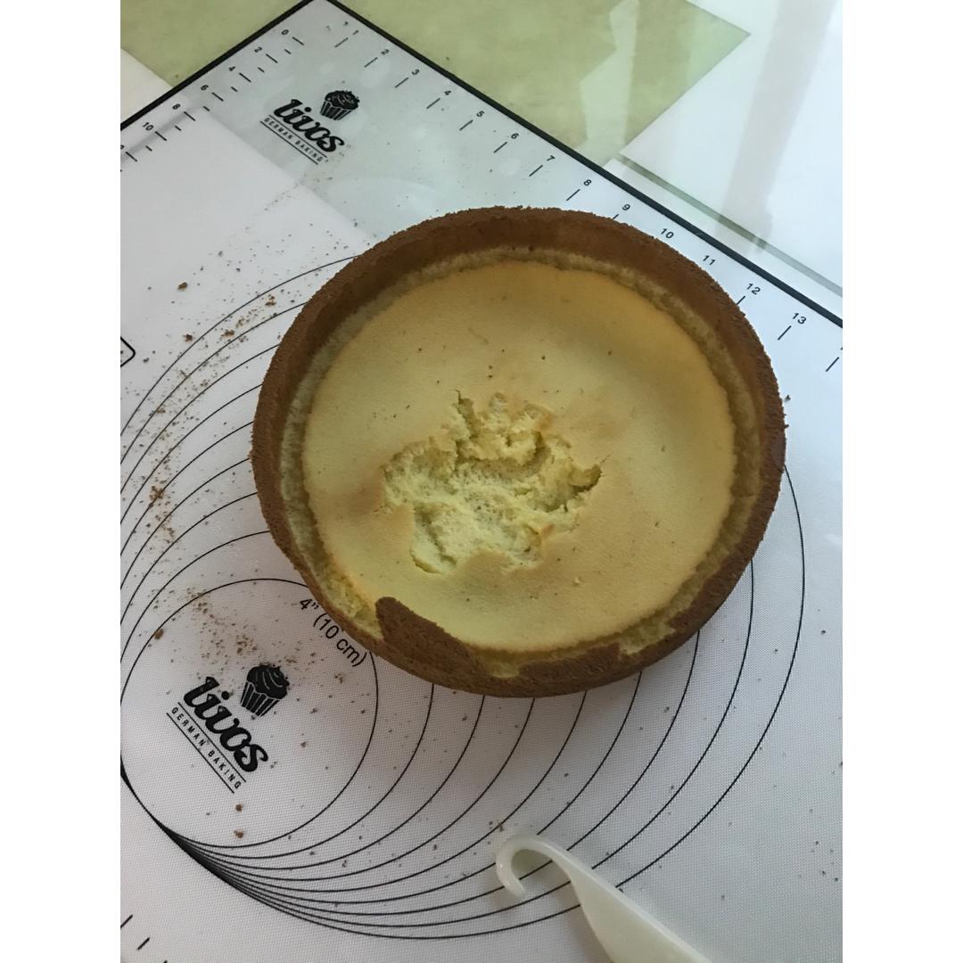 烤箱做蛋糕（戚风蛋糕的做法）