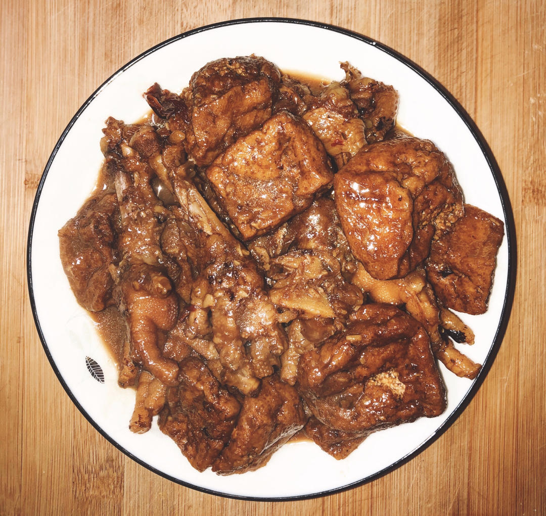“销魂”卤鸡爪