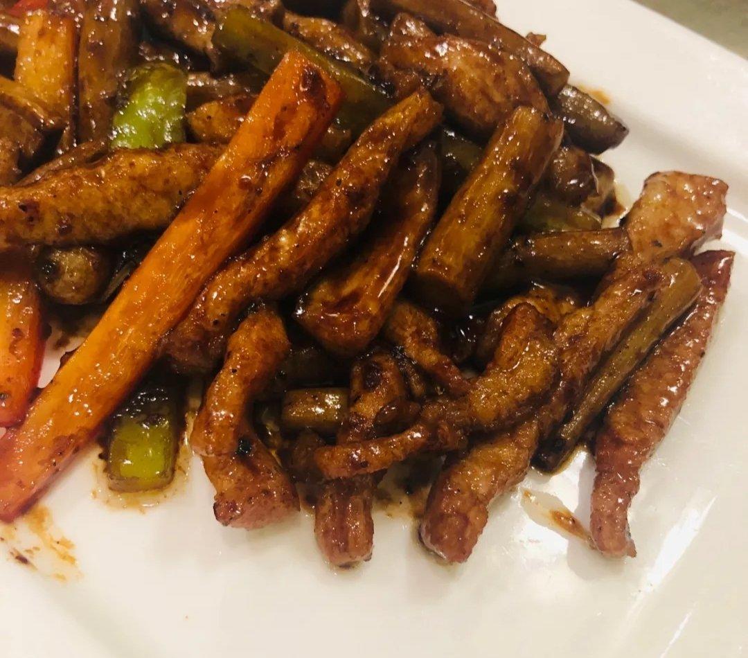 杂菇炒肉丝
