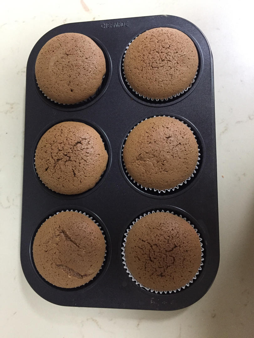 巧克力纸杯蛋糕