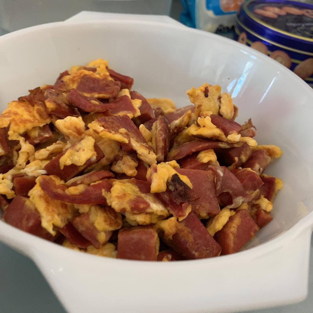 午餐肉炒蛋