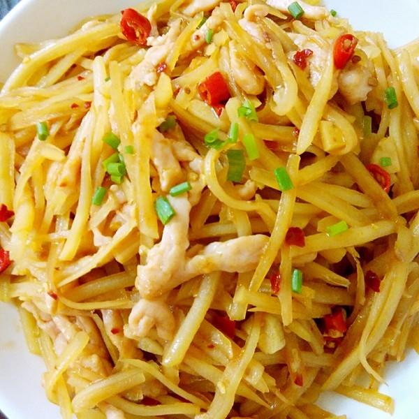 土豆丝炒肉的做法