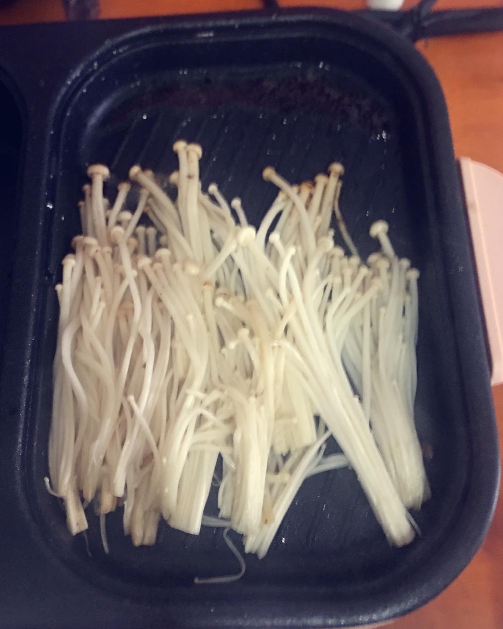 蒜蓉金针菇—健康低脂家常菜