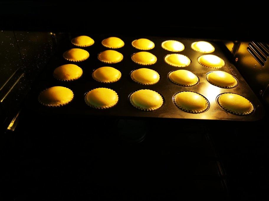 纸杯蛋糕 🧁酸奶小蛋糕   ——附视频