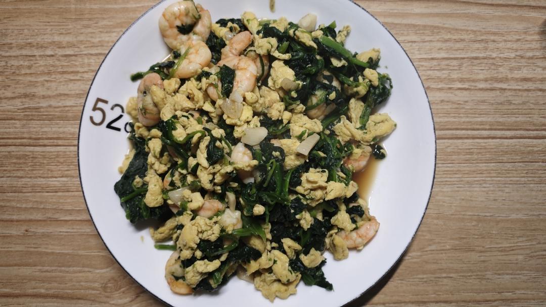 菠菜虾仁炒鸡蛋