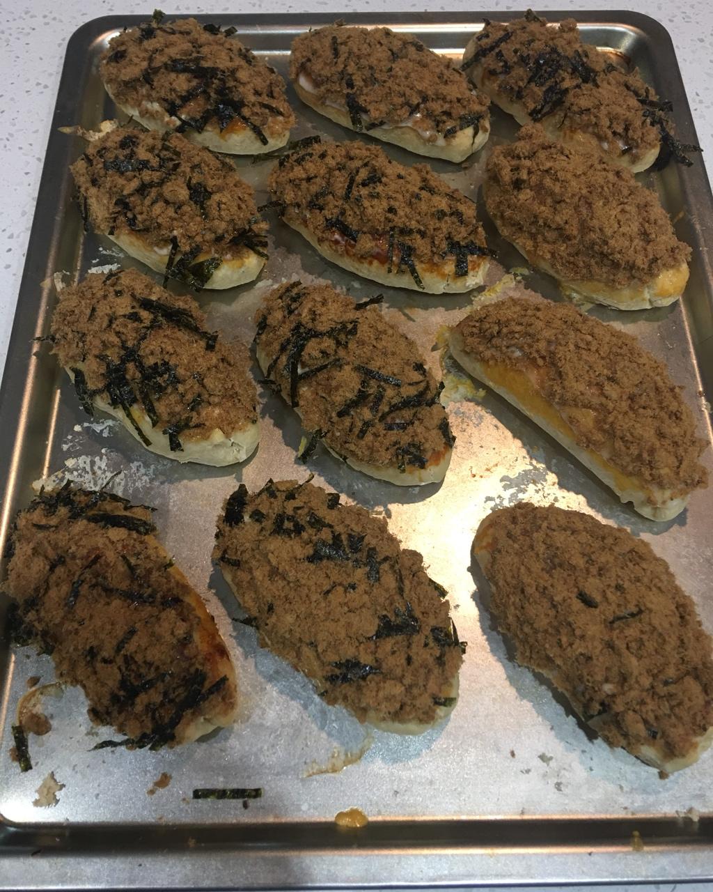 肉松面包