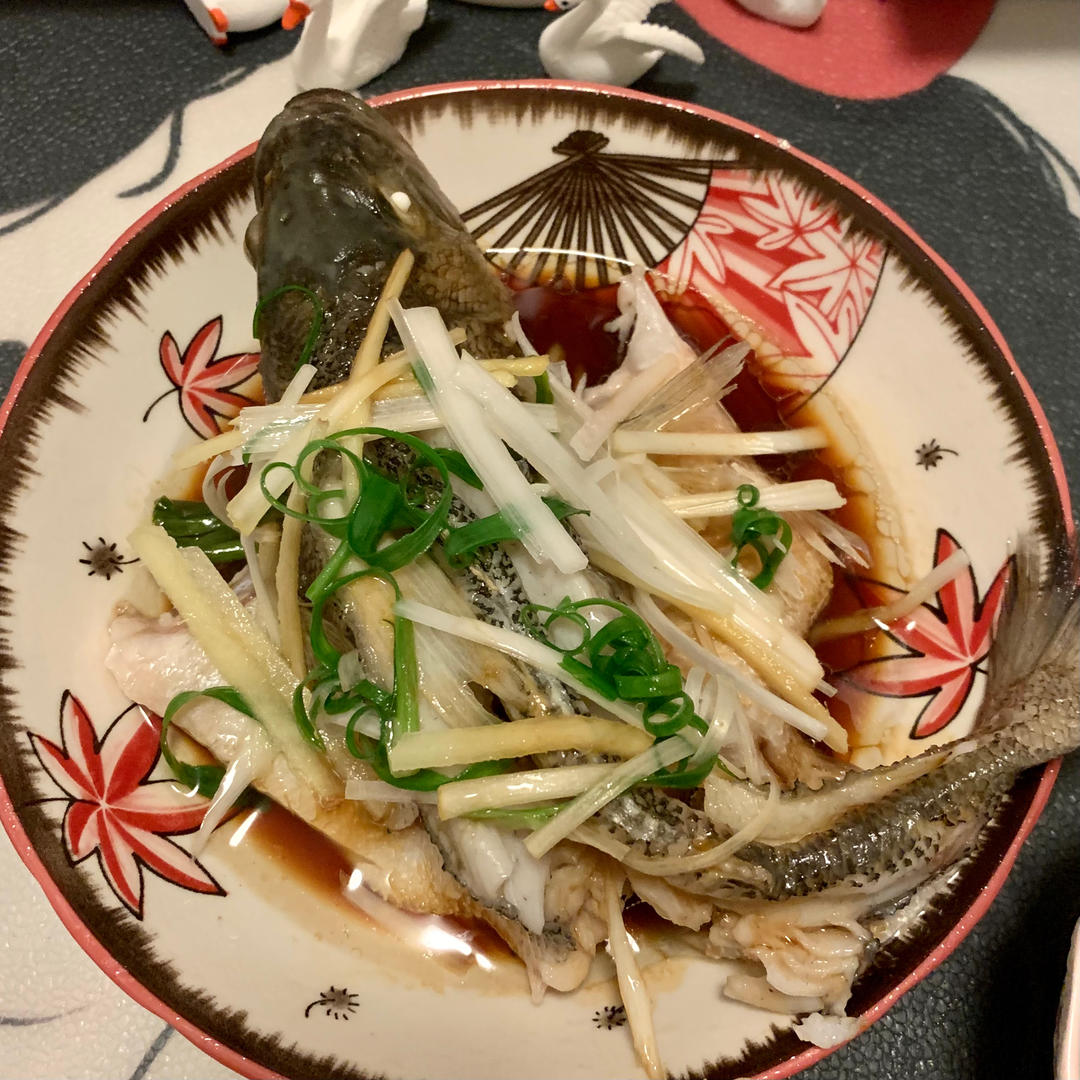 清蒸鲈鱼