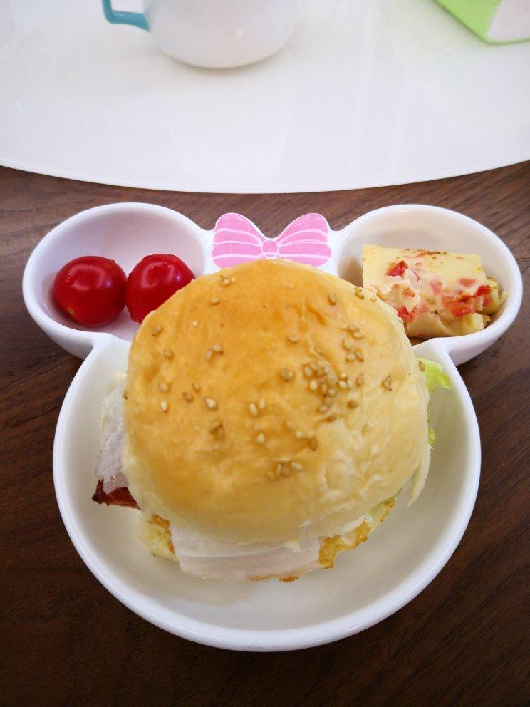 超好吃的香甜餐包